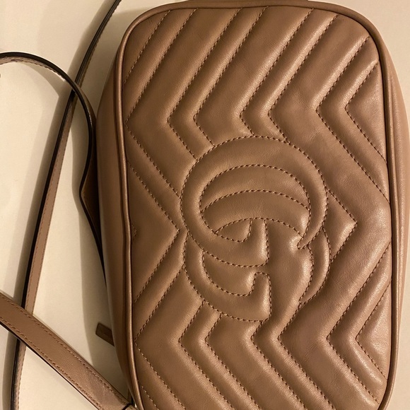 Authentic 💯 Gucci crossbody bag - Picture 6 of 7
